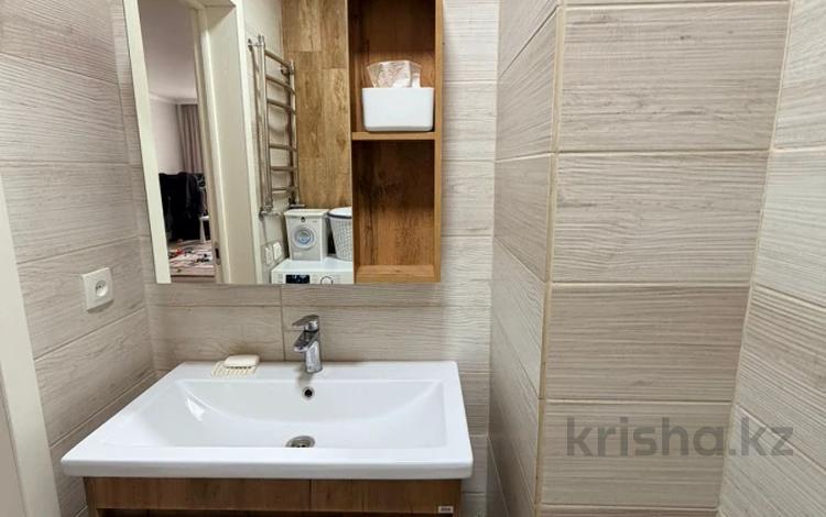 2-комнатная квартира · 82.1 м² · 4/5 этаж, Думан-2 за 49.5 млн ₸ в Алматы, Медеуский р-н — фото 2