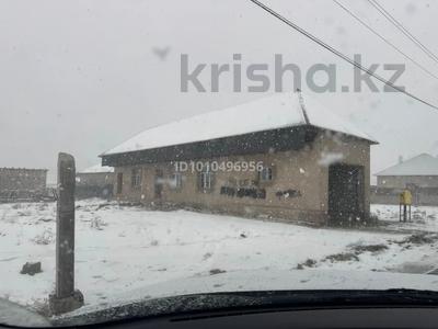 Отдельный дом · 3 комнаты · 120 м² · 10 сот., жилой массив Кайнар Булак, Таксай 253 — Казыбек мектеп за 14 млн ₸ в Шымкенте, Абайский р-н
