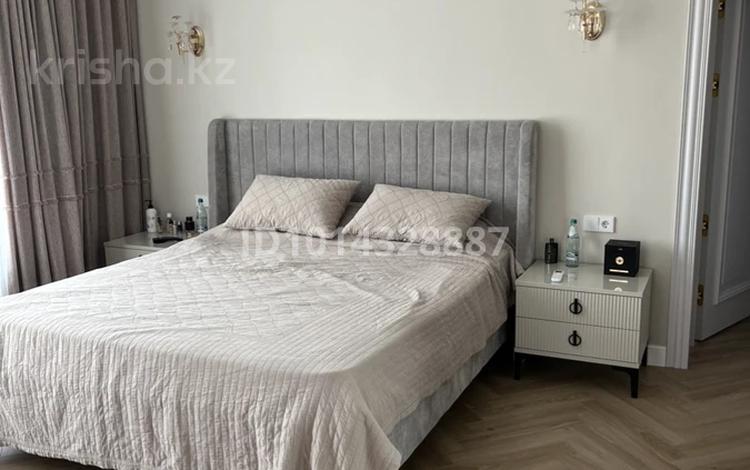 4-бөлмелі пәтер · 182 м² · 4/5 қабат, Микрорайон Нуртас 9, бағасы: 160 млн ₸ в Шымкенте, Каратауский р-н — фото 2