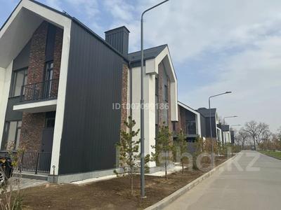 4-комнатная квартира · 147 м², Алатауская трасса 33ж за 69 млн 〒 в Туздыбастау (Калинино)