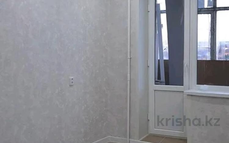 1-комнатная квартира · 34 м² · 9/9 этаж, мкр Кунаева за 11.7 млн ₸ в Уральске — фото 2