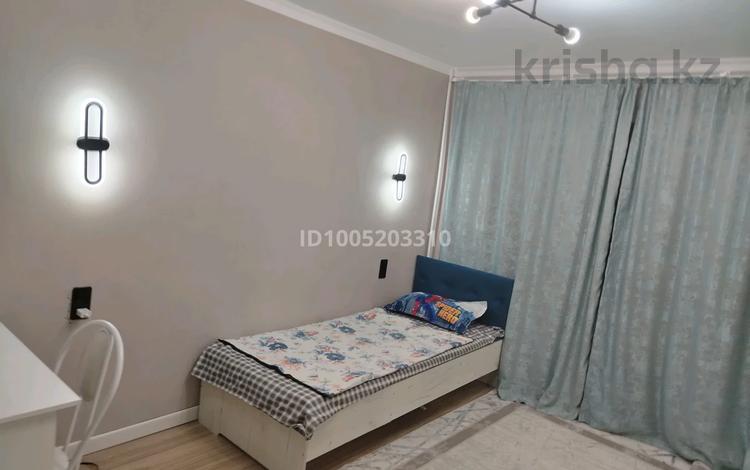 2-бөлмелі пәтер · 52.3 м² · 1/5 қабат, 5 мкр, бағасы: 26.5 млн ₸ в Конаеве — фото 3