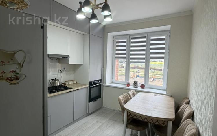 3-бөлмелі пәтер · 68 м² · 2/9 қабат, самал 104, бағасы: 35 млн ₸ в Уральске — фото 2