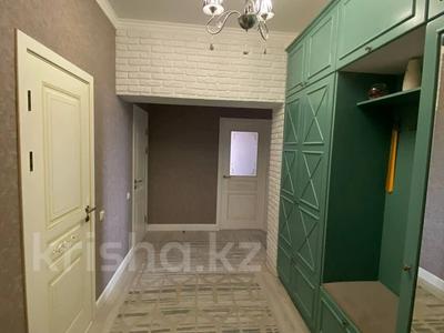 3-комнатная квартира, 76 м², 2/4 этаж, Алихана Бокейханова за 45 млн 〒 в Астане, Есильский р-н