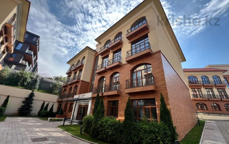 4-комнатная квартира · 168.5 м² · 3/4 этаж, Тайманова за 184.8 млн ₸ в Алматы, Медеуский р-н — фото 2