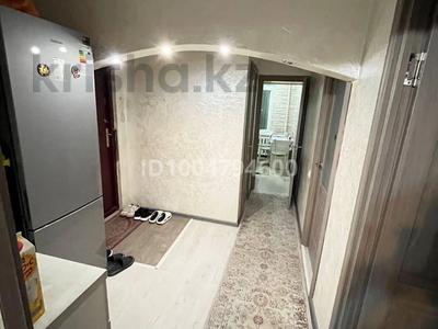 3 комнаты · 32 м² · 1 этаж, мкр №8 72а — Метро Москва за 60 000 〒 в Алматы, Ауэзовский р-н