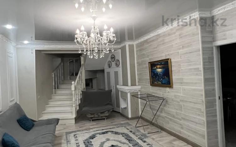 4-бөлмелі пәтер · 121.7 м² · 5/5 қабат, Авиатор 1к, бағасы: 25 млн ₸ в Актобе, мкр Авиагородок — фото 2