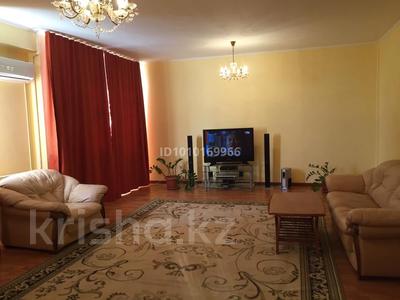 3-бөлмелі пәтер · 159 м² · 9/17 қабат, 15-й мкр 59, бағасы: 250 000 ₸ в Актау