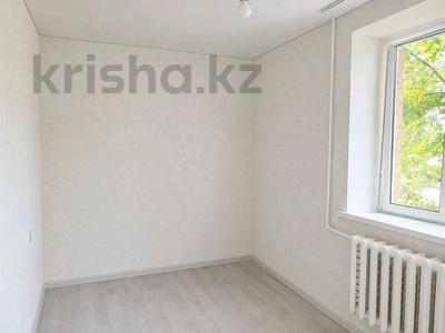 1-бөлмелі пәтер · 38 м² · 1/5 қабат, Жансүгіров 2, бағасы: 14 млн ₸ в Талдыкоргане, военный городок Улан