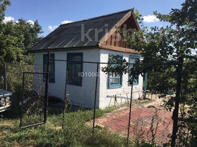 Дача · 2 комнаты · 15 м² · 18 сот., Участок 2 15 — За город за 500 000 ₸ в Алге