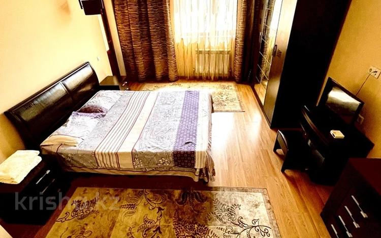 1-комнатная квартира · 80 м² · 4/11 этаж, мкр Коктем-1 — Зеина Шашкина за 2 000 ₸ в Алматы, Бостандыкский р-н — фото 26