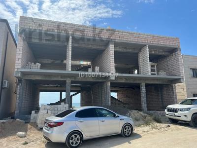 Отдельный дом · 9 комнат · 300 м² · 3.73 сот., Солнышко 83/52 — Теплый пляж золотое солнышко за 70 млн 〒 в Актау