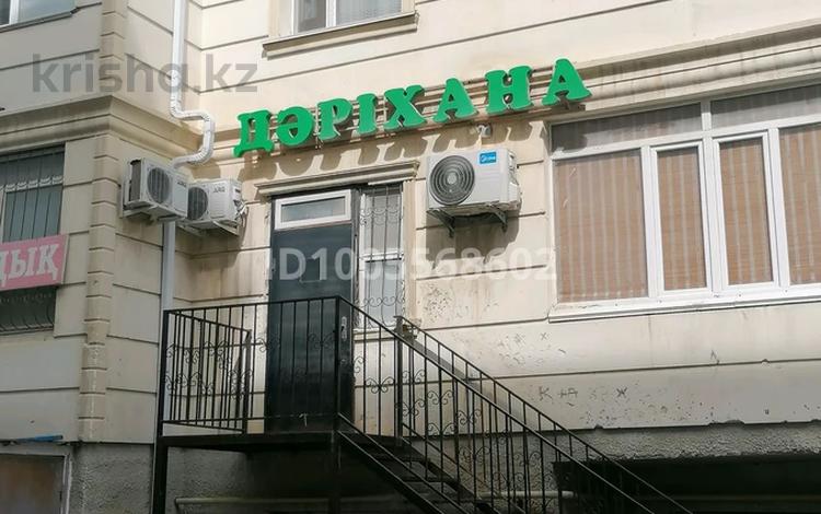 Свободное назначение, офисы, магазины и бутики, салоны красоты, медцентры и аптеки, образование, развлечения · 58 м² за 12.3 млн 〒 в Актау, 32В мкр — фото 2