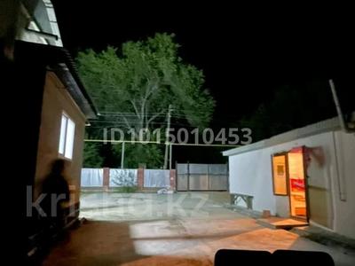 Жеке үй · 6 бөлме · 100 м² · 10 жүзд., Толе би, бағасы: 200 000 ₸ в Жаркенте