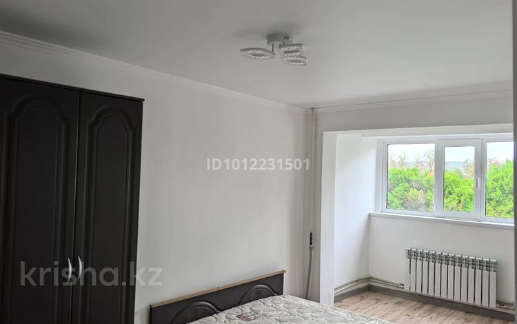 2-комнатная квартира · 43 м² · 3/9 этаж, Назарбаева 157 — Напротив ресторана Деликатесс за 14 000 ₸ в Талдыкоргане, мкр Жетысу — фото 2