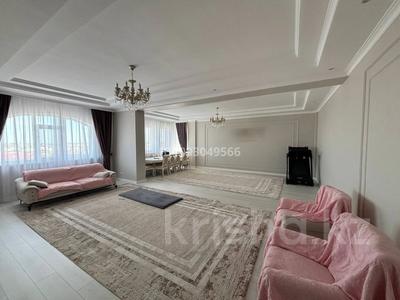 Продажа квартир в Атырауской обл.: 5-комнатная квартира · 205 м² · 8/10 этаж, Махамбета Утемисова 125Б за 97.5 млн 〒 5-комнатная квартира · 205 м² · 8/10 этаж, Махамбета Утемисова 125Б за 97.5 млн 〒 в Атырау