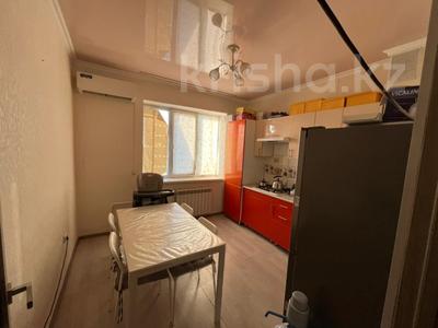 2-комнатная квартира, 57 м², 4/4 этаж, мкр Нурсая 2 за 20 млн 〒 в Атырау, мкр Нурсая