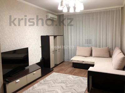 4-бөлмелі пәтер, 90 м², 6/10 қабат тәулігіне, мкр 11 — Напротив Керуен Сити, бағасы: 20 000 〒 в Актобе, мкр 11