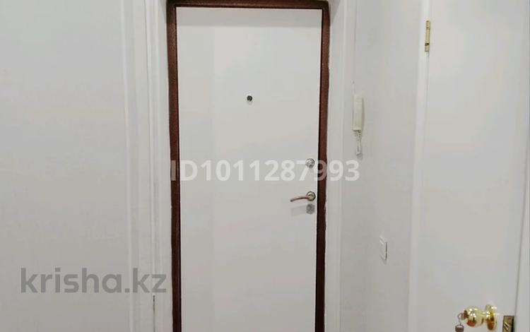 3-бөлмелі пәтер · 77.4 м² · 6/9 қабат, мкр Жана Орда 21, бағасы: 35 млн ₸ в Уральске — фото 2