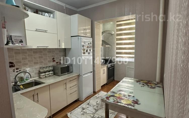 4-бөлмелі пәтер · 82.2 м² · 2/5 қабат, мкр Алатау 33, бағасы: 30 млн ₸ в Таразе — фото 2
