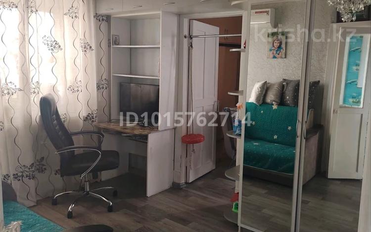 2-комнатная квартира · 42 м² · 2/2 этаж, мкр Михайловка — Западная 89, Смелый 37 за 130 000 ₸ в Караганде, Казыбек би р-н — фото 2