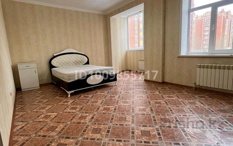 1-комнатная квартира · 52 м² · 2/5 этаж, Санкибай батыр 48а — Гипермаркет Дина за 19 млн ₸ в Актобе — фото 2