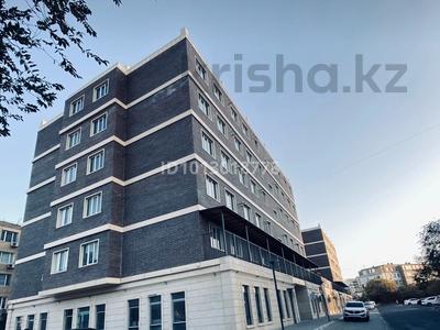 3-комнатная квартира · 111 м² · 3/5 этаж, 12-й мкр 16 за 35.5 млн ₸ в Актау