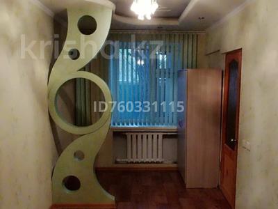 3-комнатная квартира · 64 м² · 1/2 этаж, Оренбургская 27 за 15 млн 〒 в Актобе, мкр Гормолзавод