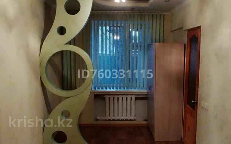 3-комнатная квартира · 64 м² · 1/2 этаж, Оренбургская 27 за 15 млн 〒 в Актобе, мкр Гормолзавод — фото 7