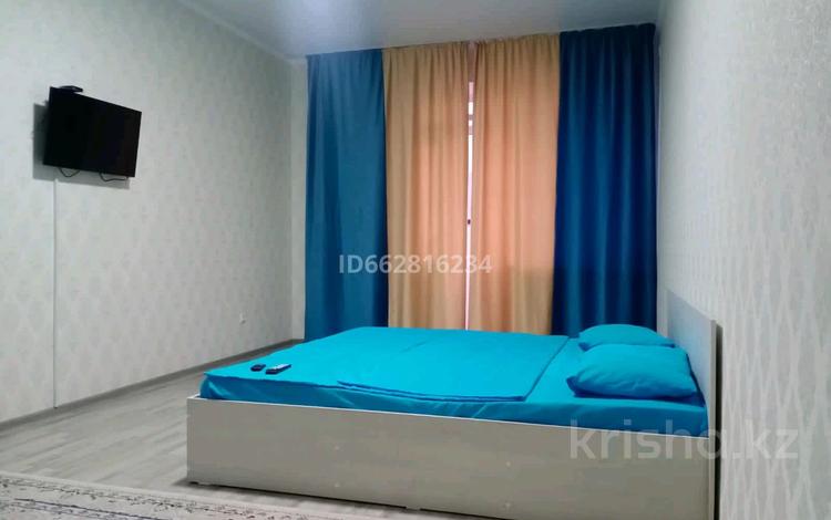 1-бөлмелі пәтер, 70 м², 3/9 қабат тәулік бойы, мкр. Алтын орда, А.Молдагулова 30б, бағасы: 12 000 〒 в Актобе, мкр. Алтын орда — фото 18