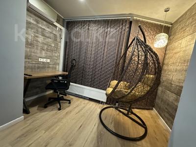 2-комнатная квартира · 70 м² · 6/15 этаж, Наурызбай батыра 50 — Жибек Жолы, Арбат за 35 000 〒 в Алматы, Алмалинский р-н