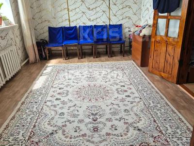 Жеке үй · 3 бөлме · 59.9 м² · 10 жүзд., Центральная 22, бағасы: 13 млн ₸ в Семее