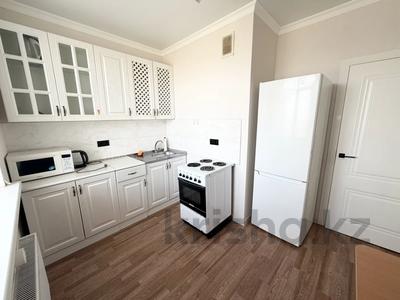 1-комнатная квартира · 42 м² · 10/14 этаж, Аль Фараби 44/1 — Улы Дала за 200 000 ₸ в Астане, Есильский р-н
