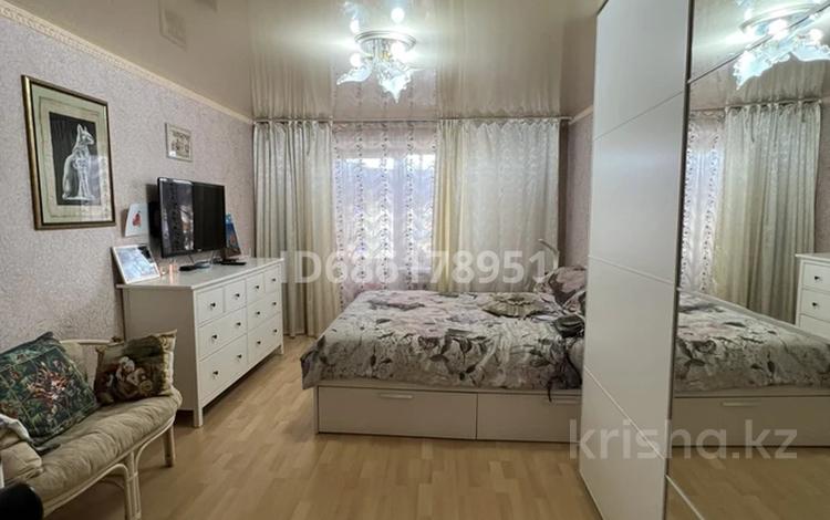 3-комнатная квартира, 60 м², 2/5 этаж, Косшыгулы 113А — Валиханова за 20 млн 〒 в Кокшетау — фото 2