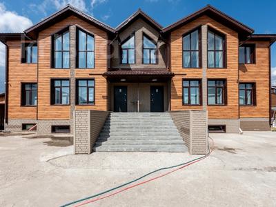 Свободное назначение, офисы, общепит, салоны красоты, бани, гостиницы и зоны отдыха, медцентры и аптеки, развлечения · 624.8 м² за 390 млн 〒 в Астане, Сарайшык р-н