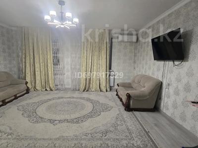 2-бөлмелі пәтер, 70 м², 1/4 қабат ай сайын, мкр Нурсат 22, бағасы: 250 000 〒 в Шымкенте, Каратауский р-н