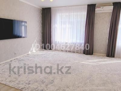 3-бөлмелі пәтер · 113.7 м² · 2/5 қабат, Кармелюка 2/1, бағасы: 56 млн ₸ в Петропавловске