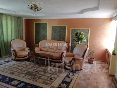 Дом · 5 комнат · 230 м², Тенистая 29 за 35 000 〒 в Актау, мкр Приморский