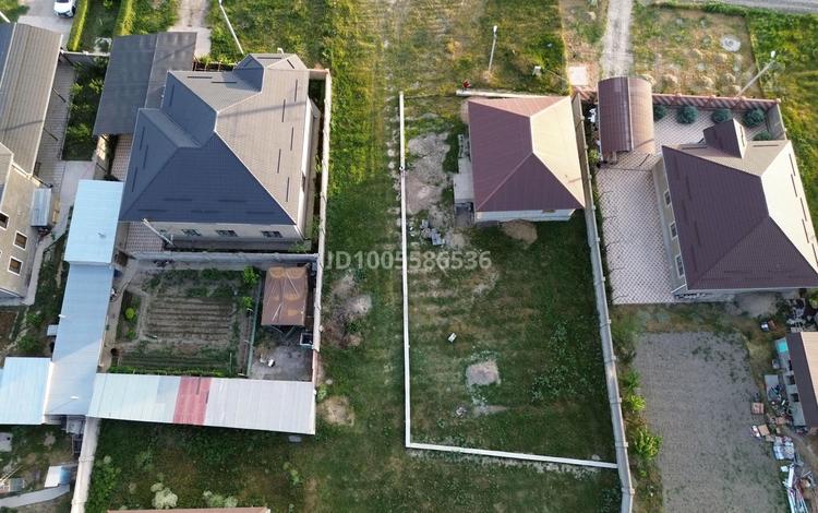 Отдельный дом · 3 комнаты · 110 м² · 8 сот., мкр Акбулым, Ботамойнақ 3 — Нурсулу магазиннің касында за 18 млн 〒 в Таразе — фото 2