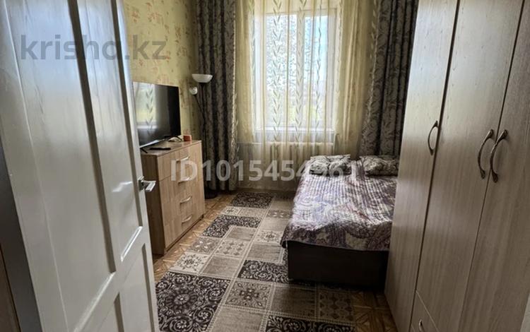 3-комнатная квартира · 79.8 м² · 3/3 этаж, М.Ауэзова 49 — Ауэзова-угол Сорокина за 20 млн ₸ в Семее — фото 2