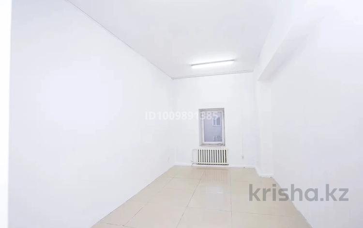 Кеңселер, дүкендер мен бутиктер, қоймалар, сұлулық салондары, білім орталықтары, ойын-сауық, конференц-залдар, кабинеттер және жұмыс орындары, студиялар · 1 м², бағасы: 5 800 〒 в Павлодаре — фото 2