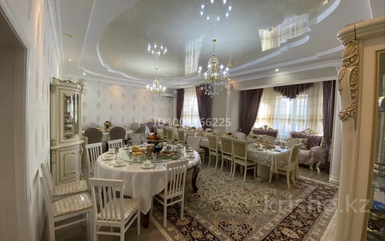 Жеке үй · 6 бөлме · 380 м² · 10 жүзд., "Шығыс 2" ш/а., бағасы: 1.5 млн ₸ в Актау, мкр "Шыгыс 2" — фото 2