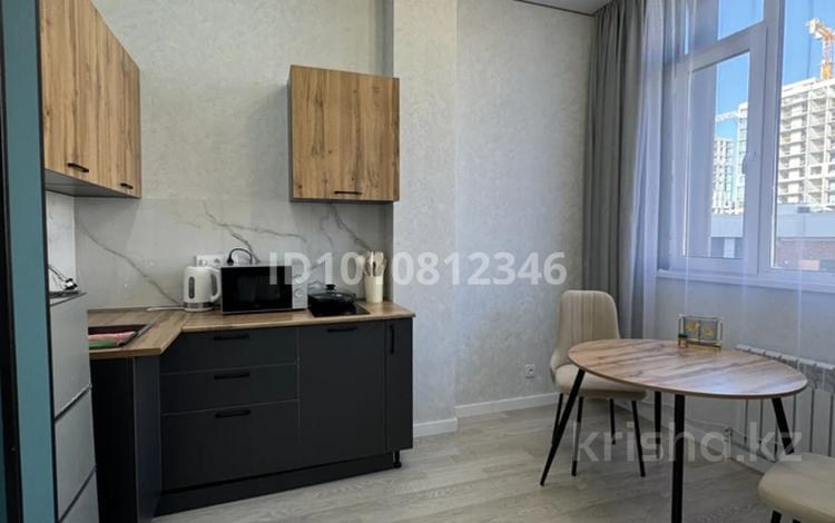 1-комнатная квартира · 30 м² · 6/12 этаж, Тауелсиздик 58 за 30 млн ₸ в Астане, Сарайшык р-н — фото 15