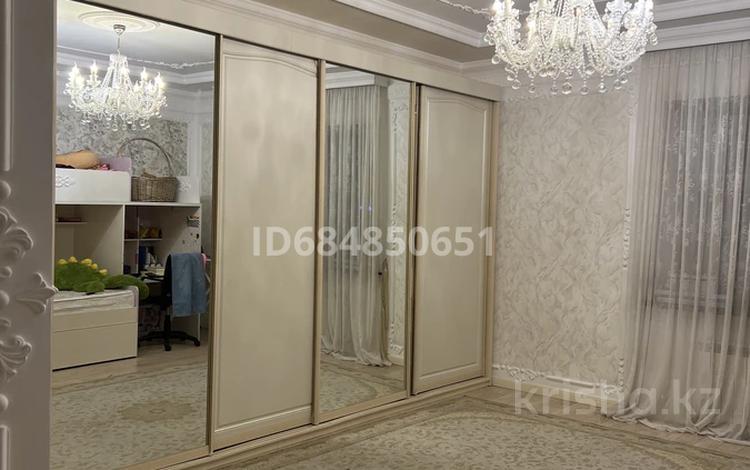 4-комнатная квартира · 155 м² · 1/6 этаж, Кайыма Мухамедханова за 95 млн ₸ в Астане, Есильский р-н — фото 9