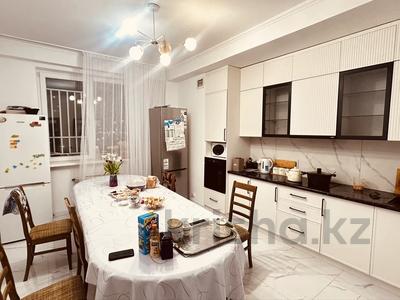 4-комнатная квартира · 160 м² · 5/22 этаж, Шамши Калдаяков 11 — Тәуелсіздік за ~ 69.8 млн 〒 в Астане, Сарайшык р-н
