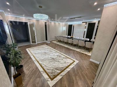 5-комнатная квартира, 162 м², 9/9 этаж, Ахмет Байтурсынулы 8 за 114 млн 〒 в Астане, Алматы р-н