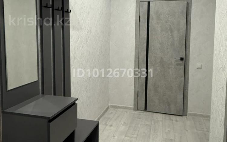 2-бөлмелі пәтер · 66 м² · 2/5 қабат, мкр. Алтын орда, Микрорайон Батыс-2 49Л, бағасы: 21.5 млн ₸ в Актобе — фото 2