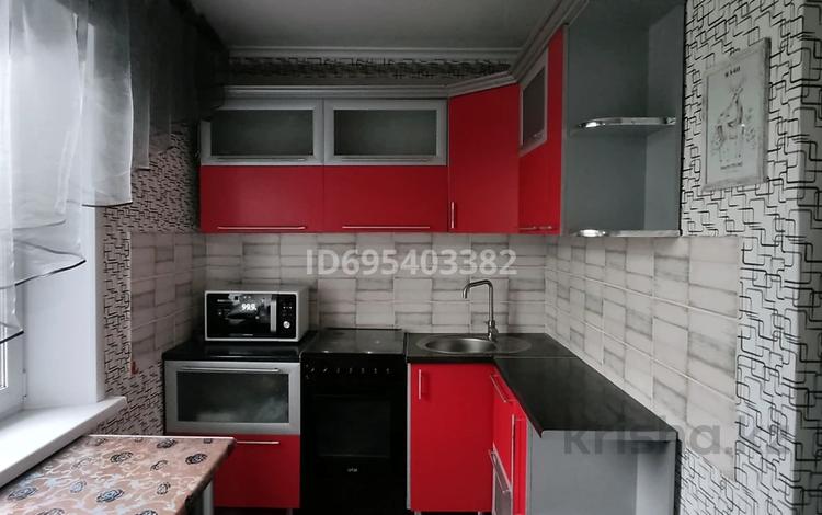 1-комнатная квартира · 29.3 м² · 5/5 этаж, Б.Момушылы 15 — Находится напротив магазина "Космос", рядом магазин "Пахомовский" за 7.8 млн ₸ в Аксу — фото 2
