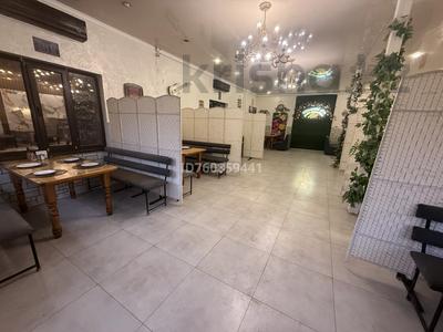 Еркін, кеңселер, дүкендер мен бутиктер, қоймалар, қоғамдық тамақтану орны, сұлулық салондары, медорталықтар мен дәріханалар, білім орталықтары, ойын-сауық · 80 м², бағасы: 650 000 ₸ в Каскелене
