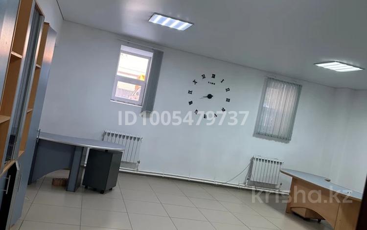 Свободное назначение, офисы, магазины и бутики, медцентры и аптеки, образование, развлечения · 355 м² за 65 млн 〒 в Костанае — фото 6